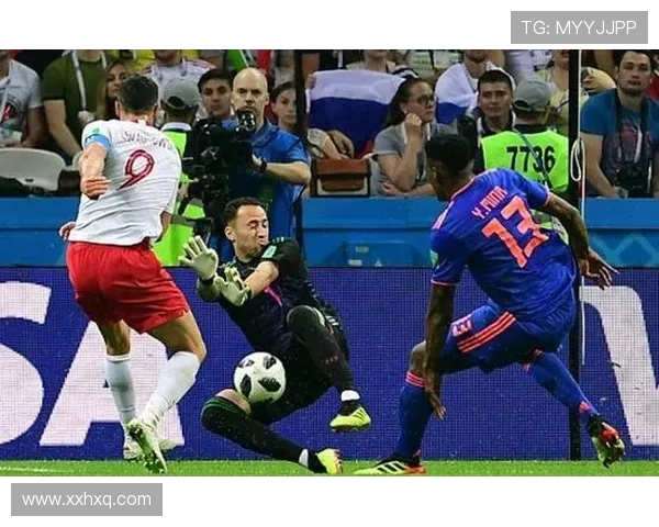 成都足球队以88分稳居锦标赛积分榜首位争夺冠军前景光明